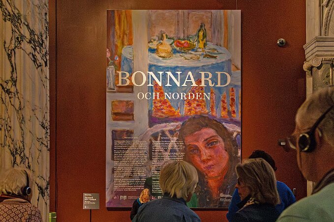 Nationalmuseum En utställning med verk av Pierre Bonnard, den franske konstnären som vid 1900-talets början skapade sitt eget färgskimrande universum medan världen utanför...