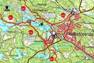 Bruksrundan Sörmlandsledens etapper 22:1 och 23:2 förenas i rundslingan kring Bruksdammen.