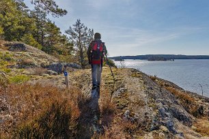 Torparudden Från hällmarkerna har man fin utsikt ut över Gisselfjärden.