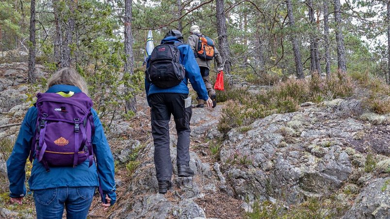 Marviksberget Brant stig upp till Marviksberget.